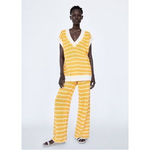 Zara Yellow Creme Knit Flare Striped Pant